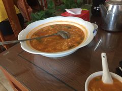 -溢心园香河肉饼总店