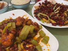 -桃子餐厅·天津菜(王顶堤总店)