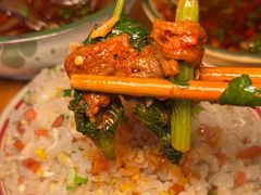 -拈签一笑黄牛肉辣卤串串