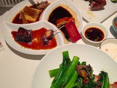 -侨美食家·41年地道粤菜(恒福路店)