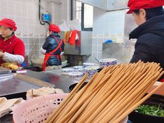 -镇南锅盖面馆(解放路店)