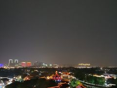 -顽啤熊·酒客酒馆(苏城夜景必选店)