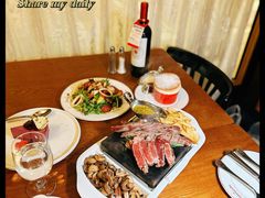 特浓忌廉蘑菇汤-Entrecôte 法国牛扒馆(保利·时光里店)