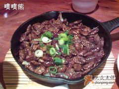 炒蚕蛹，很难吃-山水甲山韩式料理
