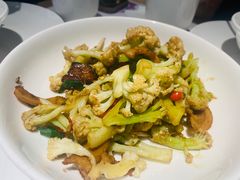 -关东小磨东北菜(漕河泾印象城店)