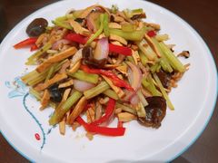 -巢湖名吃·东关老鹅汤(江南风情街店)
