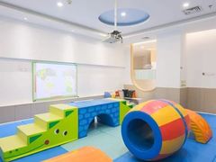 -红黄蓝成长中心(海淀上地店)