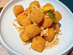 -大树餐厅(红旗街万达店)