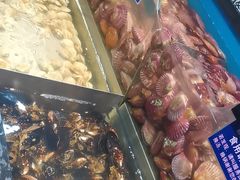 -遇上西雅图多融合海鲜自助餐厅(中房金谊广场店)