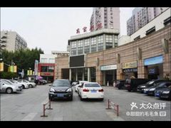 -沪东工人文化宫-停车场