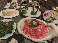 -德天肥牛海鲜火锅(城西银泰店)