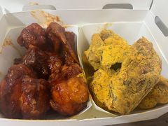 -BHC炸鸡(明洞总店)