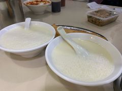 -兄弟深夜豆浆