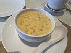 杨枝甘露配白糖糕-利苑酒家(金宝店)