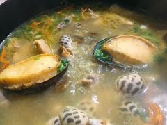 -吉品莞家·鲍鱼鸡煲(东莞店)