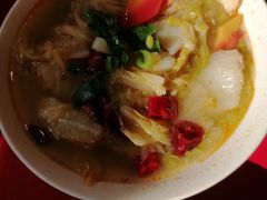 -蓝田九大碗民俗食府(蓝田店)