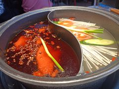 -钢管厂五区小郡肝串串香(滨江店)