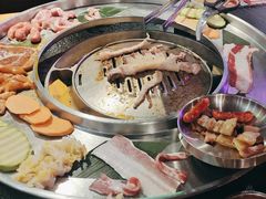 -哈哈碳都·牛肋条无限自助烤肉(宝龙店)
