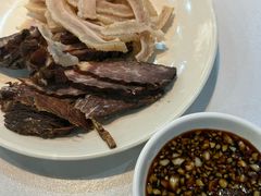 -何永光123鲜牛肉馆(1号店)