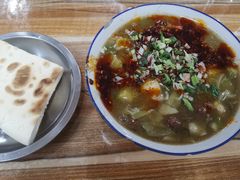 -老字号贾家肉丸糊辣汤(光明巷店)