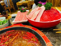 -巴国妹子毛肚火锅(蓝光悦城店)