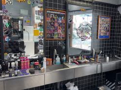 -Devilhands Barbershop男士理容店