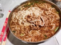 -正宗杨记普洱酸醋米线(总店)