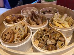 辣卤耙肥肠-卤校长重庆火锅(国兴店)