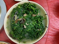 -银峰农庄·特色烧鸡·鲜无花果浸鸡