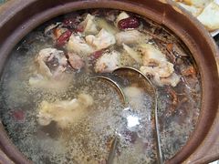 -东记炭炉·海鲜鸡煲(龙华店)
