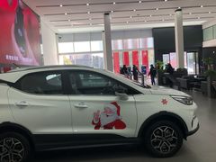 -弘仁宝佳比亚迪4S店(宝山旗舰店)