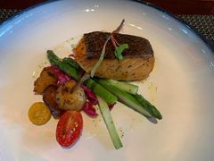 -杭州西子湖四季酒店-WL BISTRO西湖餐厅(灵隐路店)