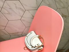餐具摆设-樱花里音乐餐吧·牛扒椰子鸡(东圃店)