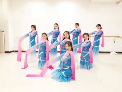 -艺佳舞蹈培训学校