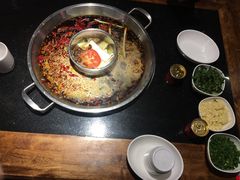 -好汉锅园林秘制老火锅 柴火霸王鸡(金沙店)