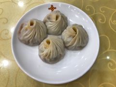 蟹黄汤包-王興記(中山路店)