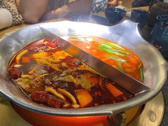 -湊湊火锅·茶憩(东城万达店)