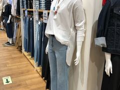 -优衣库(上海虹口龙之梦店)