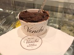 -VENCHI 闻绮(上海佛罗伦萨小镇店)