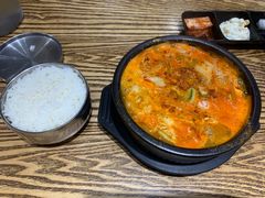 -吴草鸡爪오초닭발韩食堂(融恒盈嘉中心店)