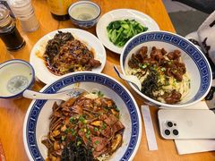 -沪西老弄堂面馆(定西路店)