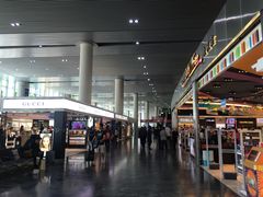 -中免(澳门机场免税店)