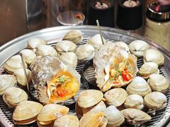 招牌大海螺-围炉肉舍•炭烤活鳗•丹东海鲜烤肉(步行街店)