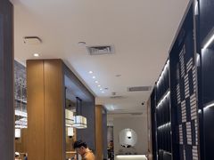 -闫府私房菜·老字号(恒隆店)