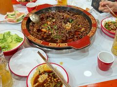 -烧哥美蛙肥肠鱼火锅·十五年社区店