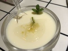 茉莉牛奶布丁-蛙一刀·麻椒鱼火锅(金仙桥店)