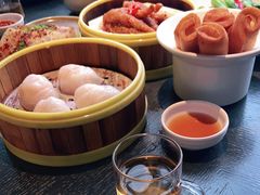 -蝴蝶里·粤菜·点心(滨江龙湖店)