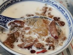 传统牛奶桃胶加西米-双喜老铺(人民广场店)