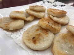 香煎墨鱼饼-东江渔村(皇悦店)