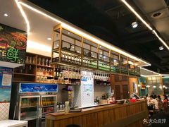 -胡须佬鸡煲四季火锅店(石厦西村直营店)